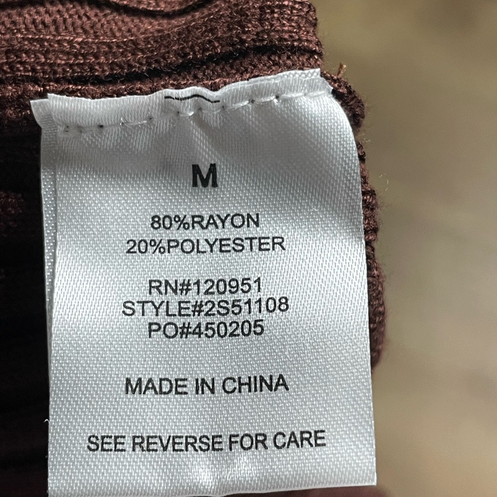 Pink Rose Sleeveless Turtleneck Rib Knit Midi Dress size Medium - Picture 8 of 9